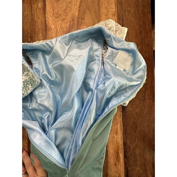 Zangtoi Women's Green & White Embroidered Sleeveless Shift Mini Dress Size - Picture 8 of 16